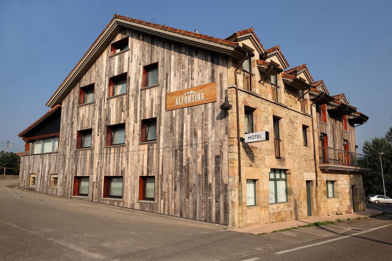 Hotel La Alfonsina Santibanez de Villacarriedo المظهر الخارجي الصورة